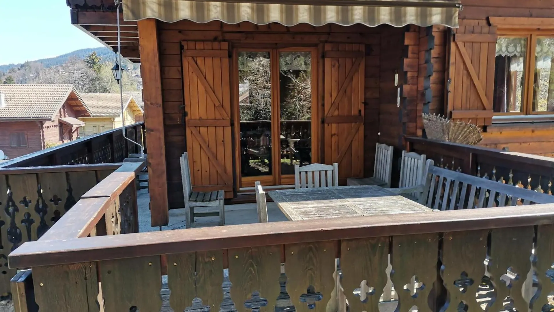 Chalet 3 Chambres Calme, Poele A Bois, Proche Piste Et Village, 6/8 Pers, Garage Et Parking - Fr-1-572-243 Les Carroz d'Araches